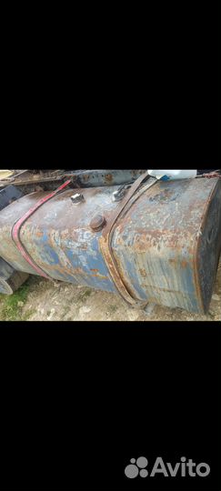 Топливные баки