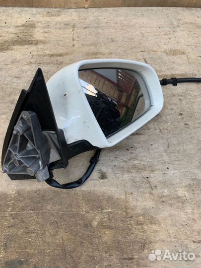 Зеркало заднего вида Audi A4 B7 правое