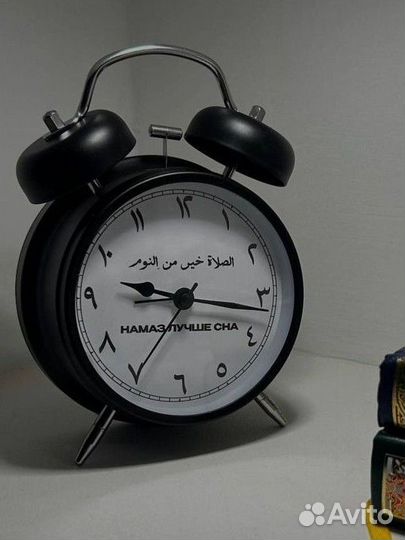 Часы будильник СССР