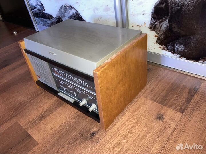 Радиола ламповая 