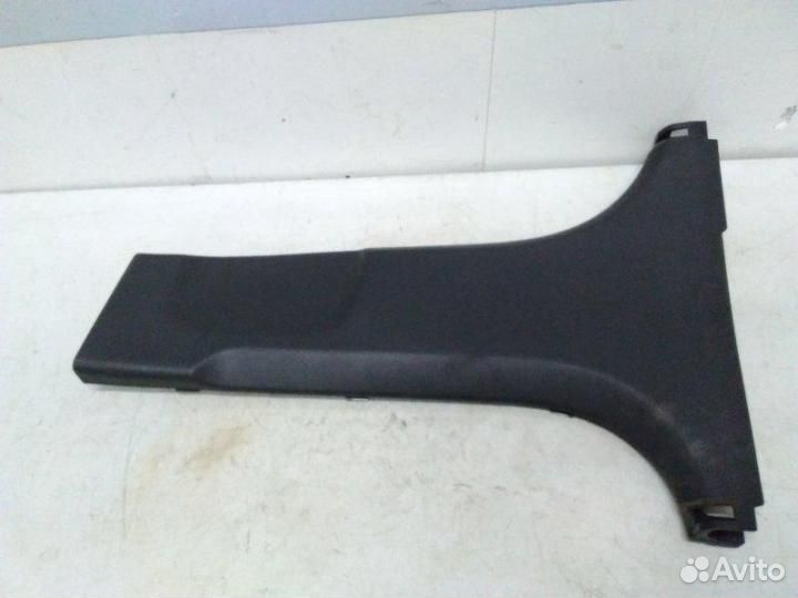 Hyundai solaris 2 накладка боковой стойки LH