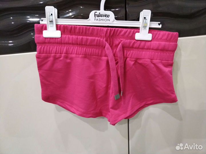 Шорты новые