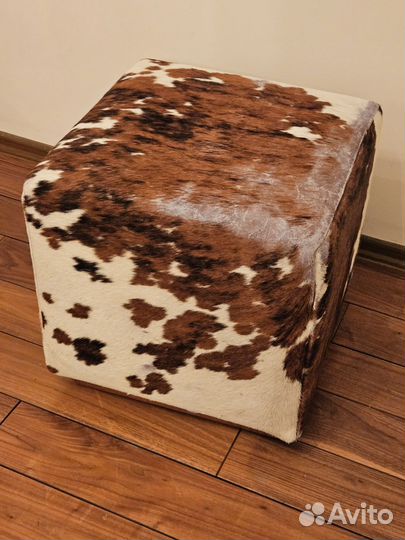 Пуф из натуральной шкуры