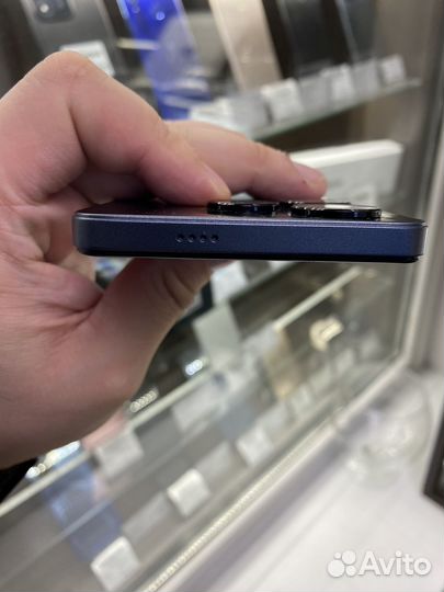 TECNO Spark Go 2024, 4/64 ГБ