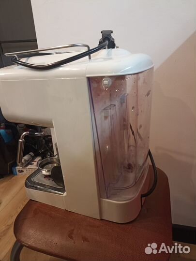 Кофеварка рожковая Oursson