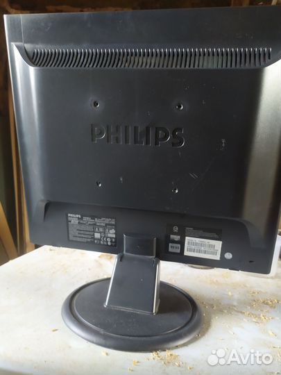 Монитор Philips для пк