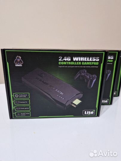 Игровая приставка на 10 тыс. игр