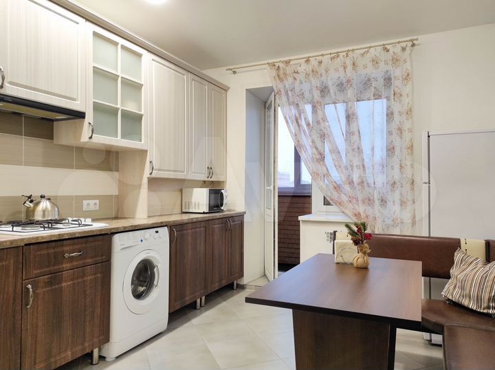 1-к. квартира, 45 м², 9/9 эт.