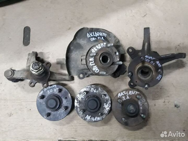 Hyundai Accent 00-12 г Кулак ступица