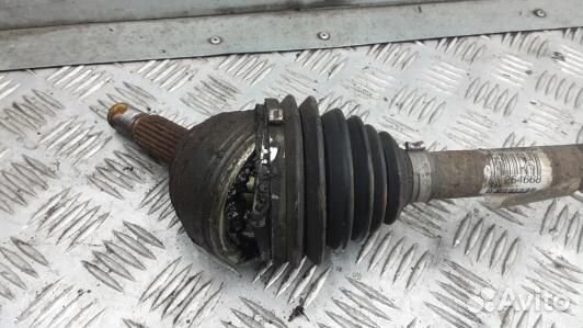 Привод передний правый renault megane 2 (8DN27N101