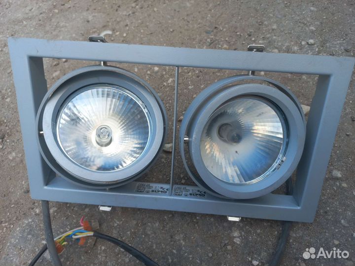 Светильник потолочный встраиваемый