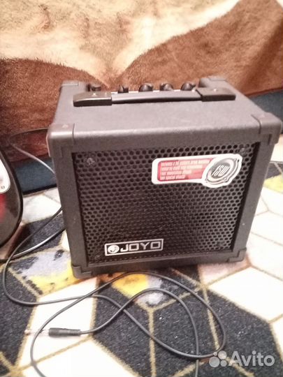 Электро гитара и комбик