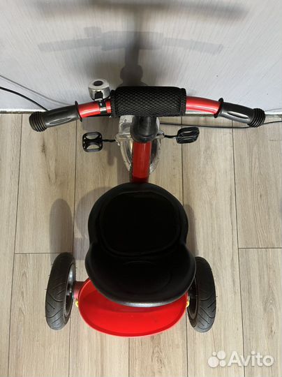 Детский трехколесный велосипед