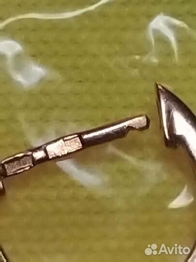 Золотые серьги с бриллиантами