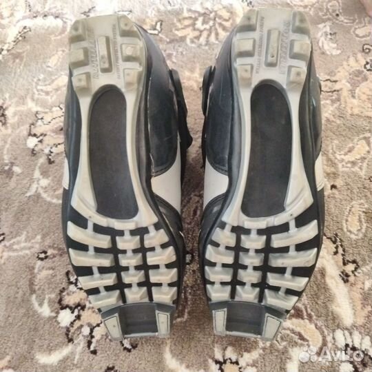 Лыжные ботинки fischer