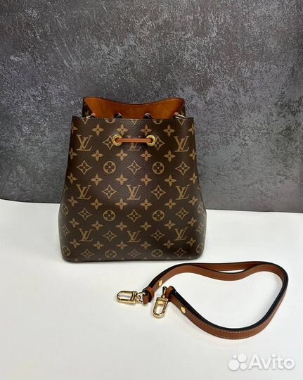 Louis Vuitton Сумка NeoNoe M44021