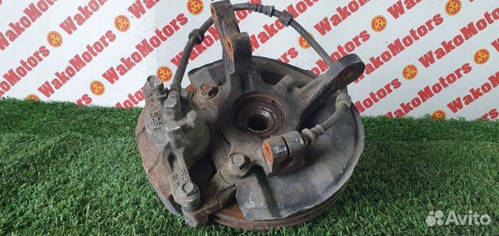 Кулак поворотный передний правый Mitsubishi Lancer