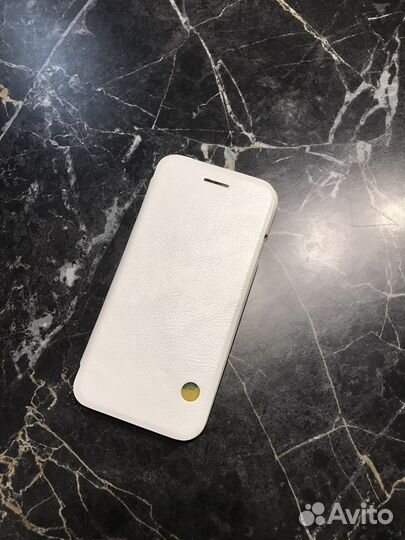 Чехол книжка на iPhone 7