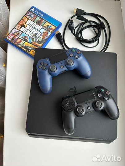 Игровая приставка ps4