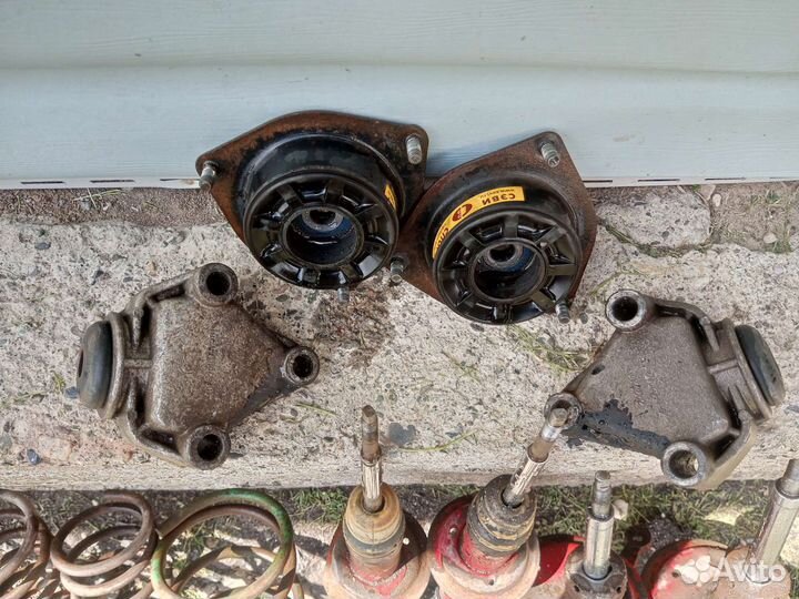 Стойки короткоходные с пружинами в сборе