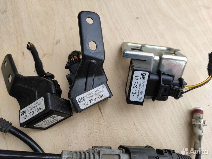 Блок датчики провода IDS + на Opel Astra J