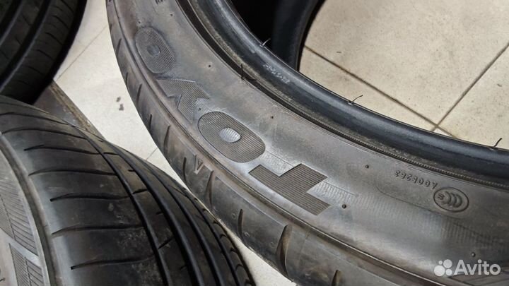 Toyo Proxes Sport 245/40 R19 и 275/35 R19