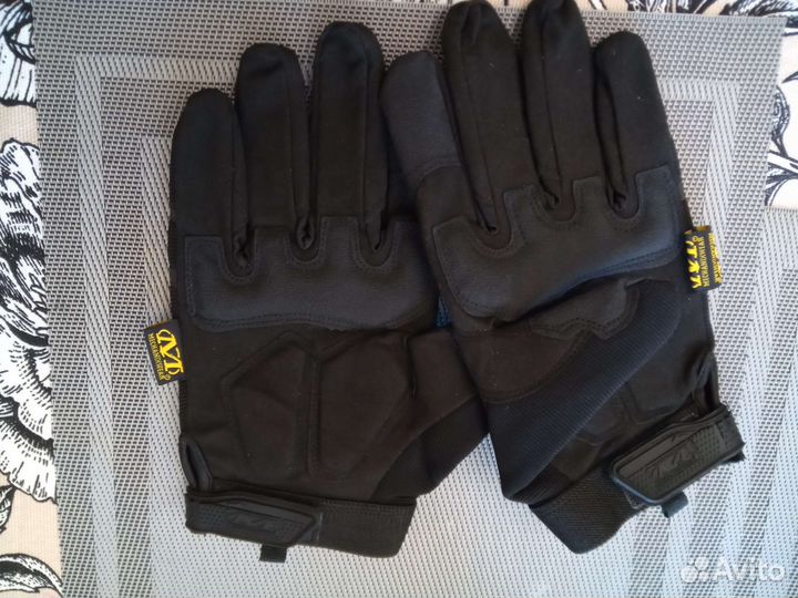 Перчатки mechanix