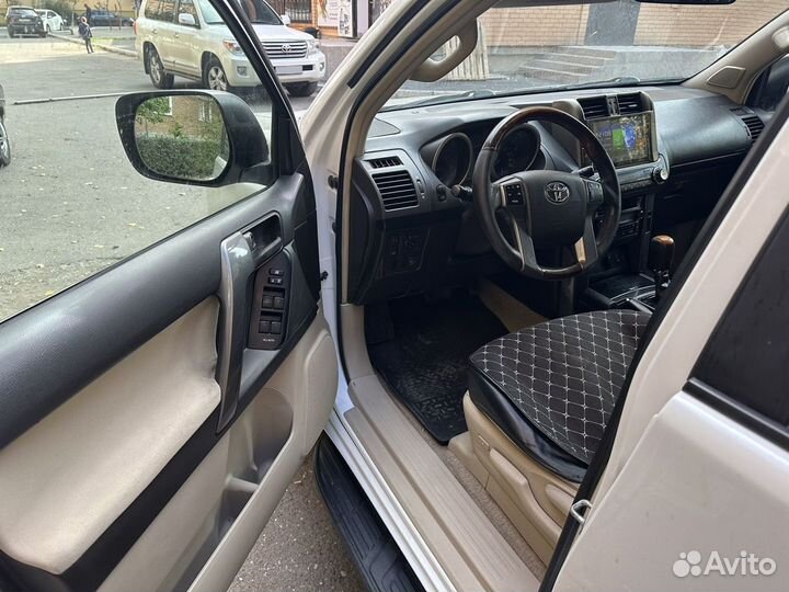 Toyota Land Cruiser Prado 4.0 AT, 2010, 320 000 км