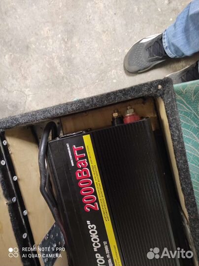 Инвертор с 12 на 220вольт.мощностью на 2000 ват