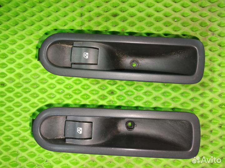 Блок управления стеклоподъемниками Megane 2