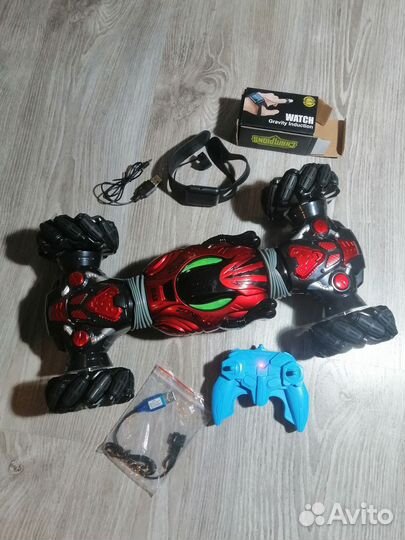 Машинка перевертыш на радиоуправлении