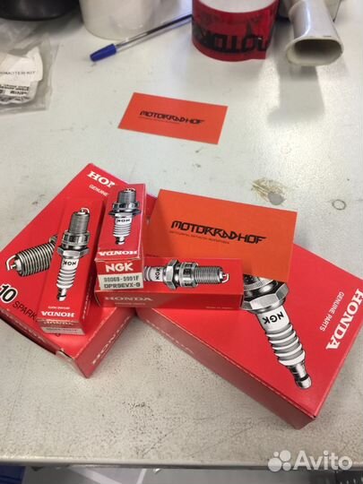 Свеча зажигания Honda vtr1000f 980695991F