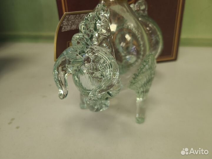 Бутылка бык буйвол армянский коньяк