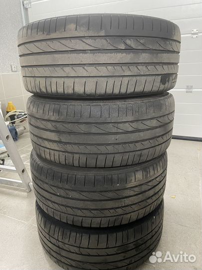 Bridgestone Potenza RE 050A l 235/40 R19 96Y