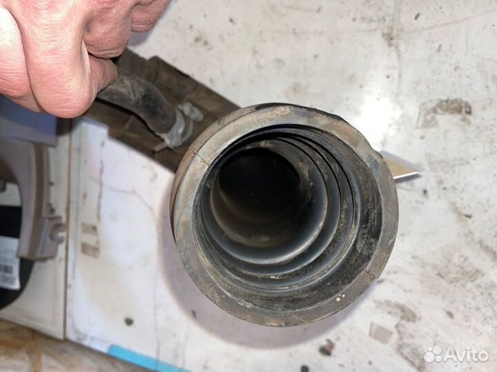 Патрубок воздушного фильтра Лада 2112 2112