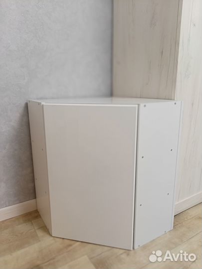 Шкаф угловой кухонный навесной