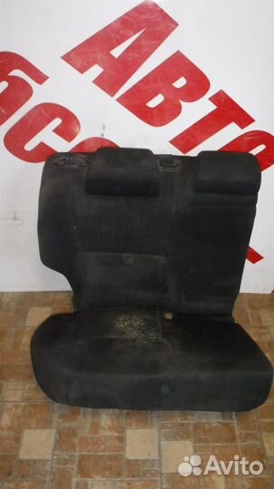 Сиденье заднее (диван) Toyota Auris (E150) 2006-2