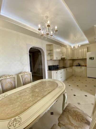 2-к. квартира, 50 м², 15/18 эт.