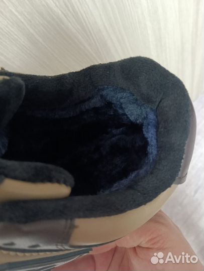 Кроссовки new balance с мехом