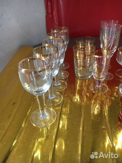 Рюмка и стопки. Цветное стекло. Винтаж