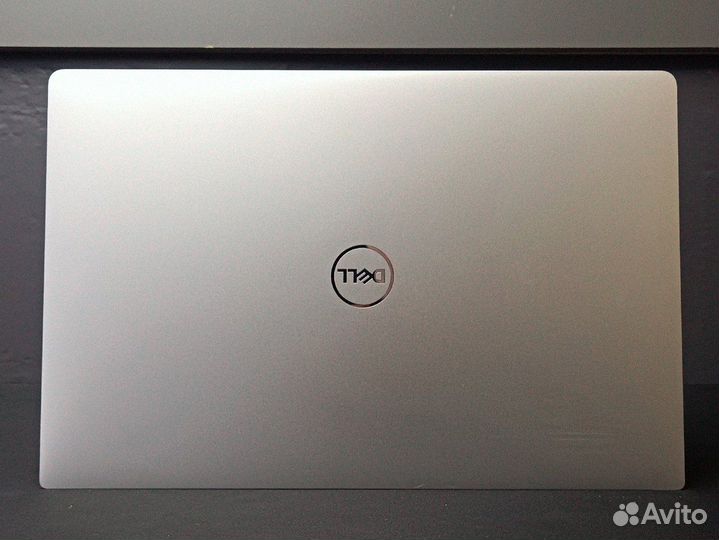 Ноутбук Dell XPS 13 9370 i5 16gb ssd 256