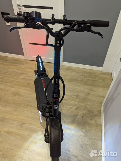 Электросамокат Dualtron City