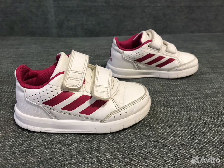 Кроссовки Adidas для девочки