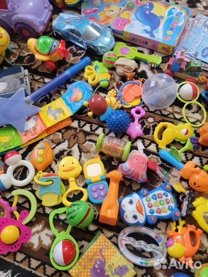 Развивающие игрушки пакетом до 1 года