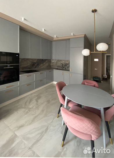 П образная кухня на заказ. Фабрика