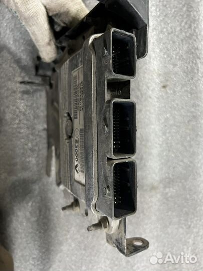 Эбу мозги Renault Megane 2 комплект