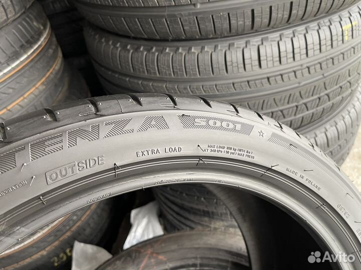 Bridgestone Potenza Sport 245/40 R20 и 275/35 R20 Y