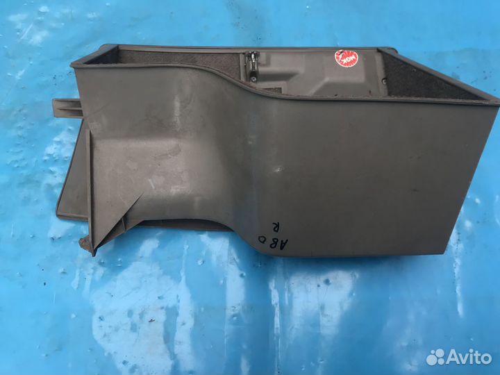 Бардачок Audi 80/90 B3 Ауди