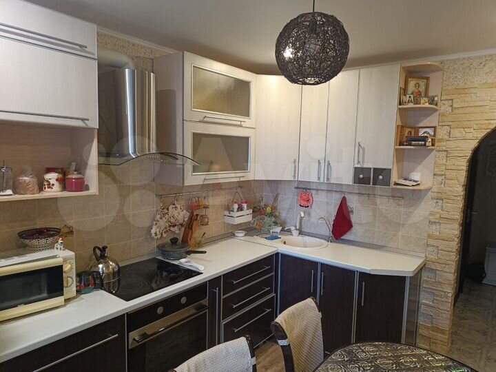 2-к. квартира, 67 м², 8/12 эт.