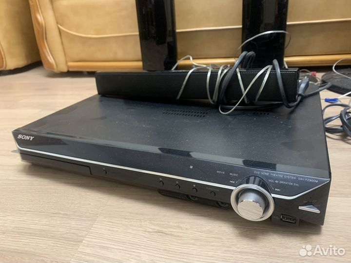 Домашний кинотеатр с караоке Sony DAV-FZ900M